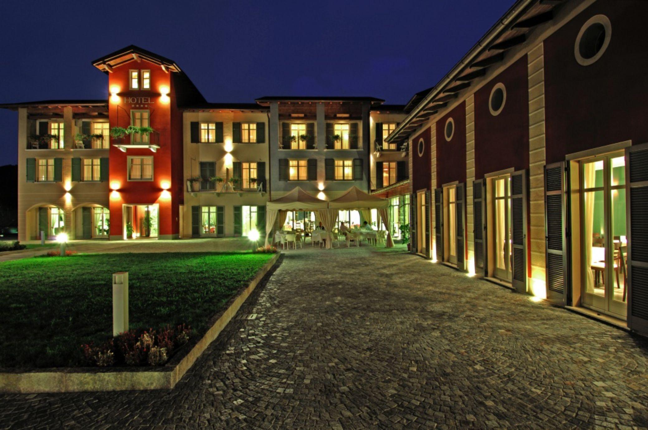 Hotel Cortese Armeno Exterior foto