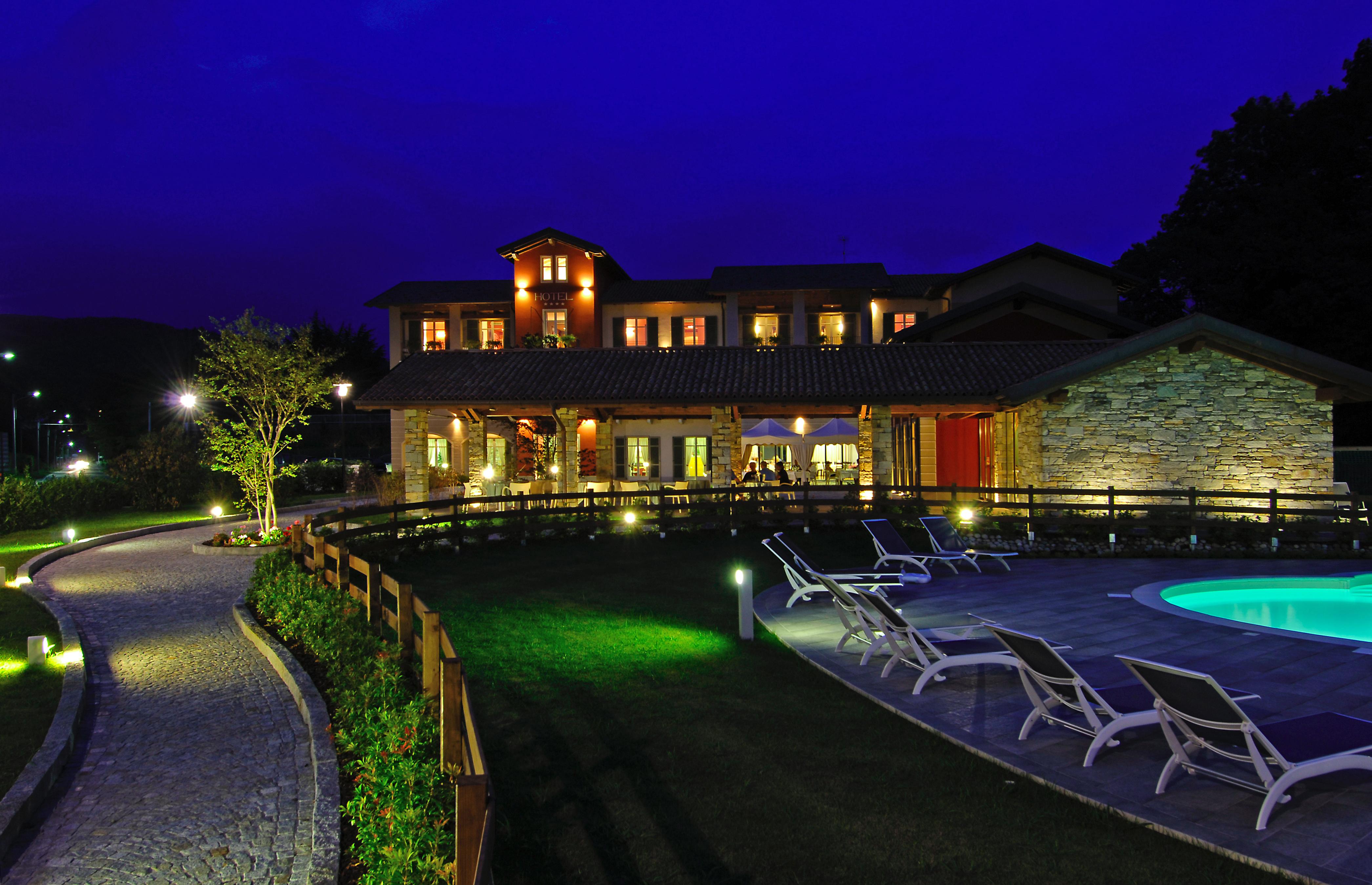 Hotel Cortese Armeno Exterior foto